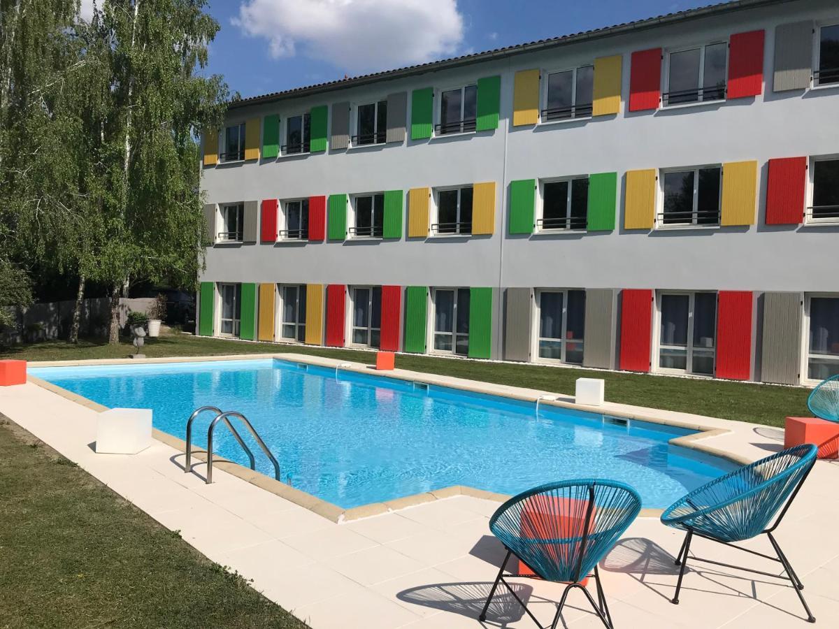 Hotel Full Colors Craponne Exteriör bild